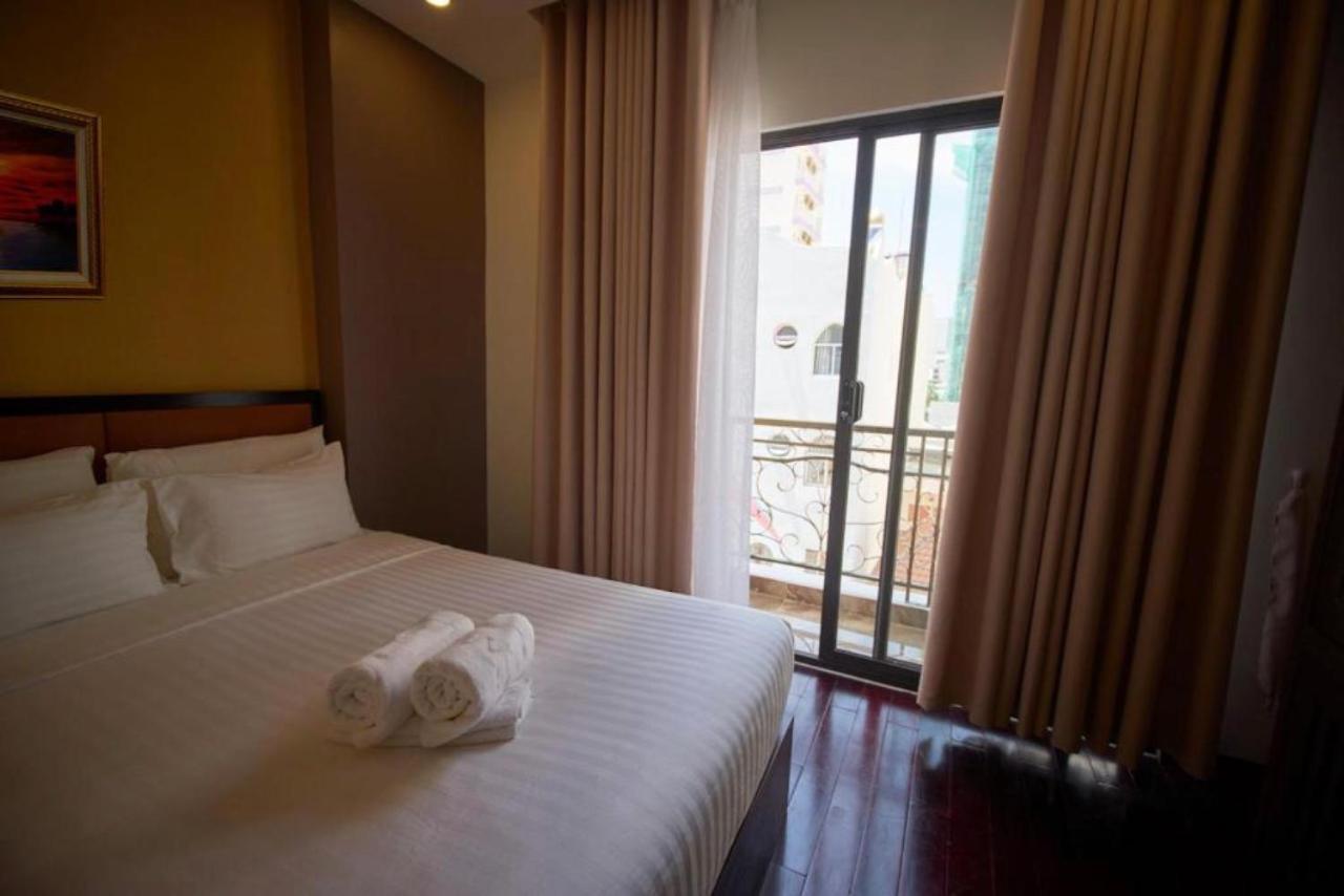 Aladin Hotel Nha Trang Kültér fotó